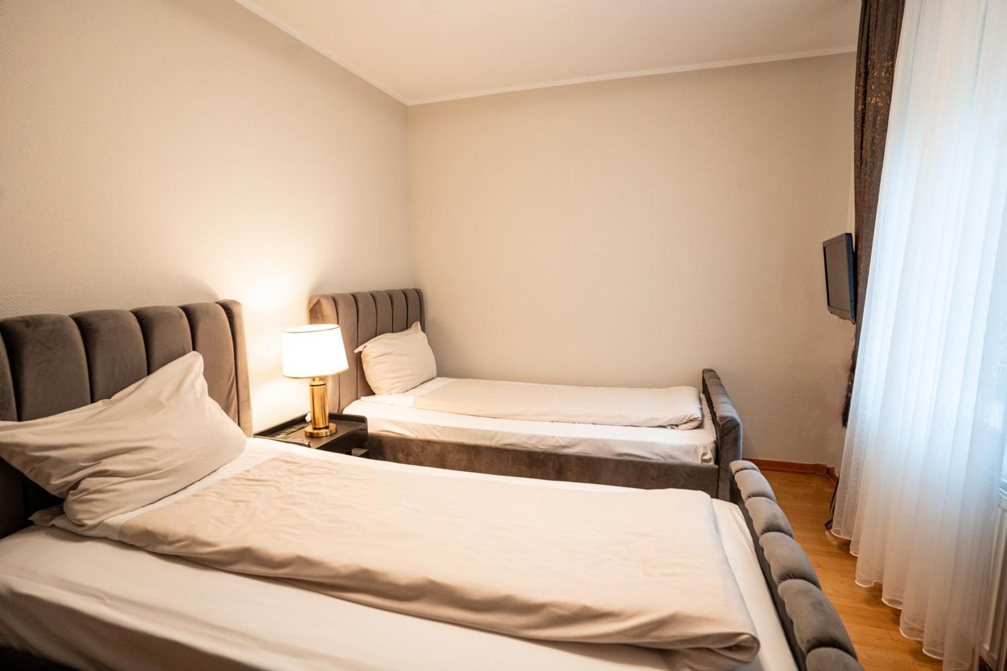 Hotel Cityhome Am Kurpark Bad Salzuflen Exterior photo